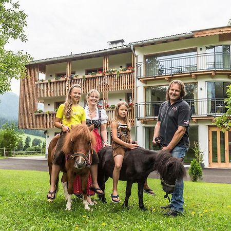Bauernhof Lindenhof Bed & Breakfast Scheffau am Wilden Kaiser Exterior foto